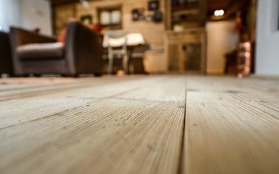 Estilo y practicidad: qué material es mejor para los suelos de tu hogar